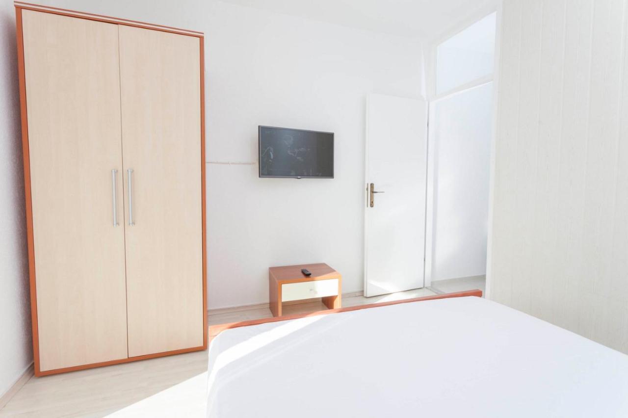 Apartment Aria Baska Voda Ngoại thất bức ảnh